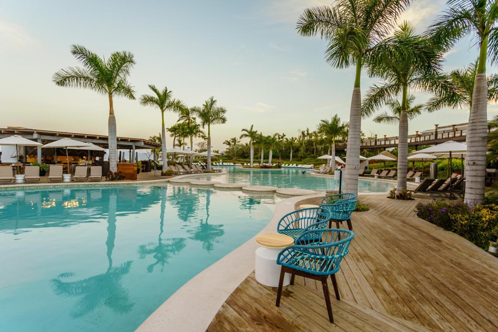 Grand Luxxe Two Bedroom Suite - Нуэво-Вальярта Экстерьер фото